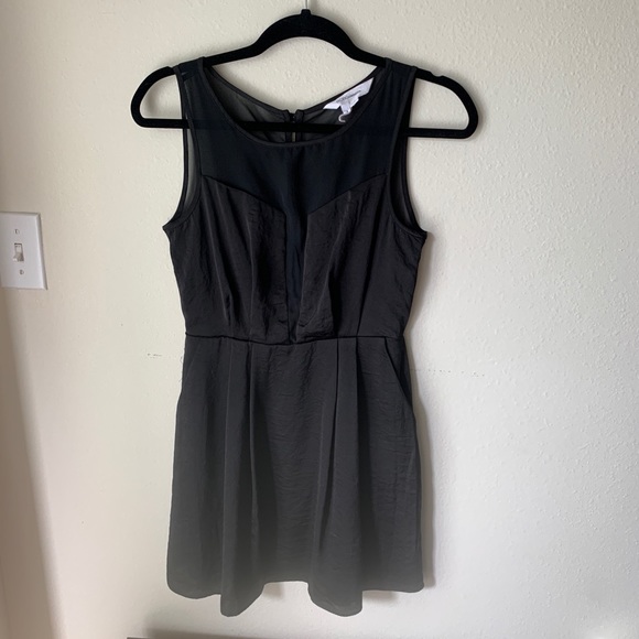 BCBG black cocktail dress - Picture 3 of 6